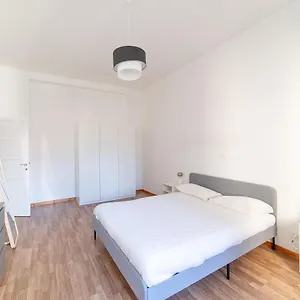  Appartement Hbhall Residenze Darsena